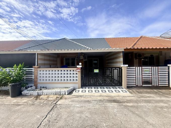 ขายทาวน์เฮ้าส์ชั้นเดียว รีโนเวทพร้อมอยู่ หมู่บ้านทรัพย์รุ่งเรือง 1 ใกล้อมตะนคร เฟส 4-6 ทำเลบ้านเก่า-พานท